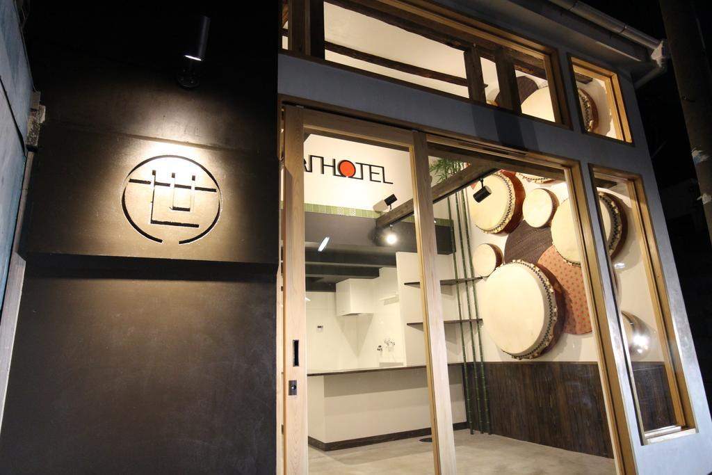 Sekai Hotel Ayame Ōsaka Extérieur photo